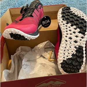 Brand new size six Womans Saucony Trail sneakers!!